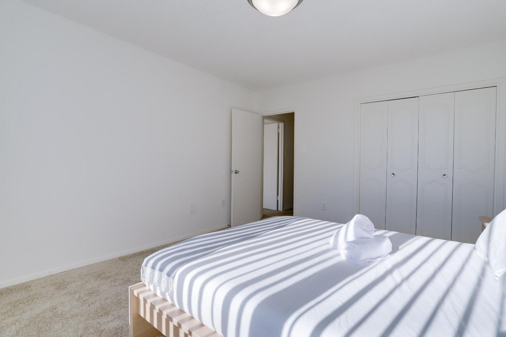 Spacious 2 Bedrooms Apt @Crystal City With Gym Arlington Eksteriør billede