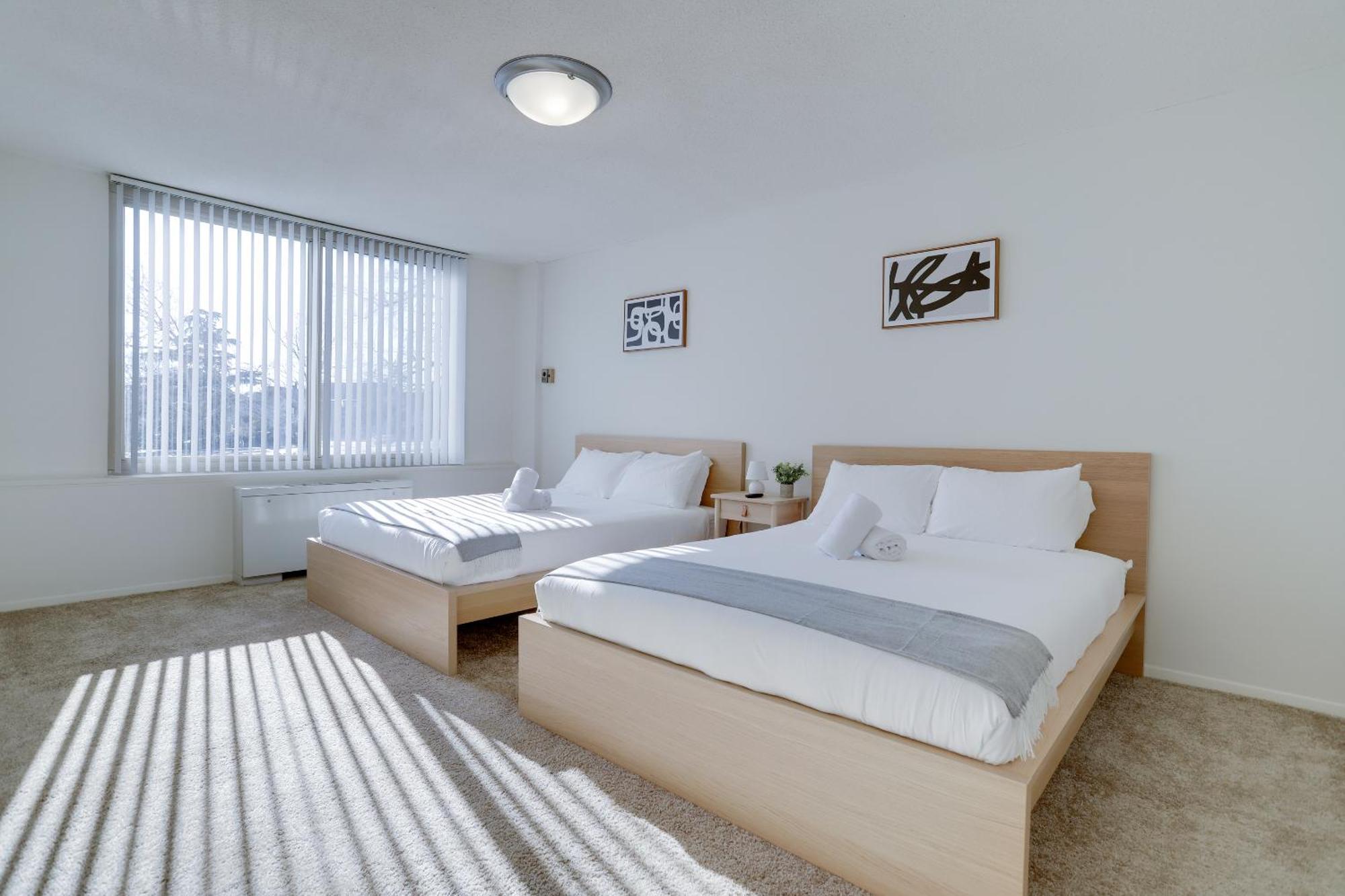 Spacious 2 Bedrooms Apt @Crystal City With Gym Arlington Eksteriør billede
