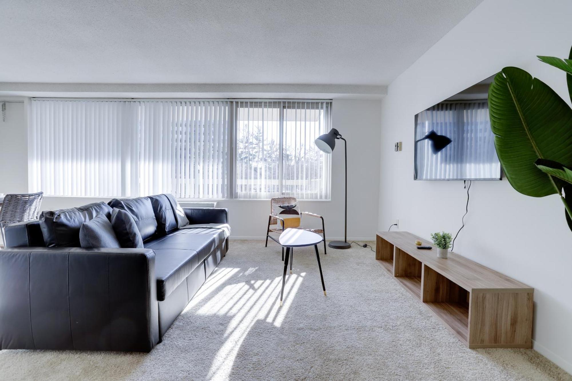 Spacious 2 Bedrooms Apt @Crystal City With Gym Arlington Eksteriør billede