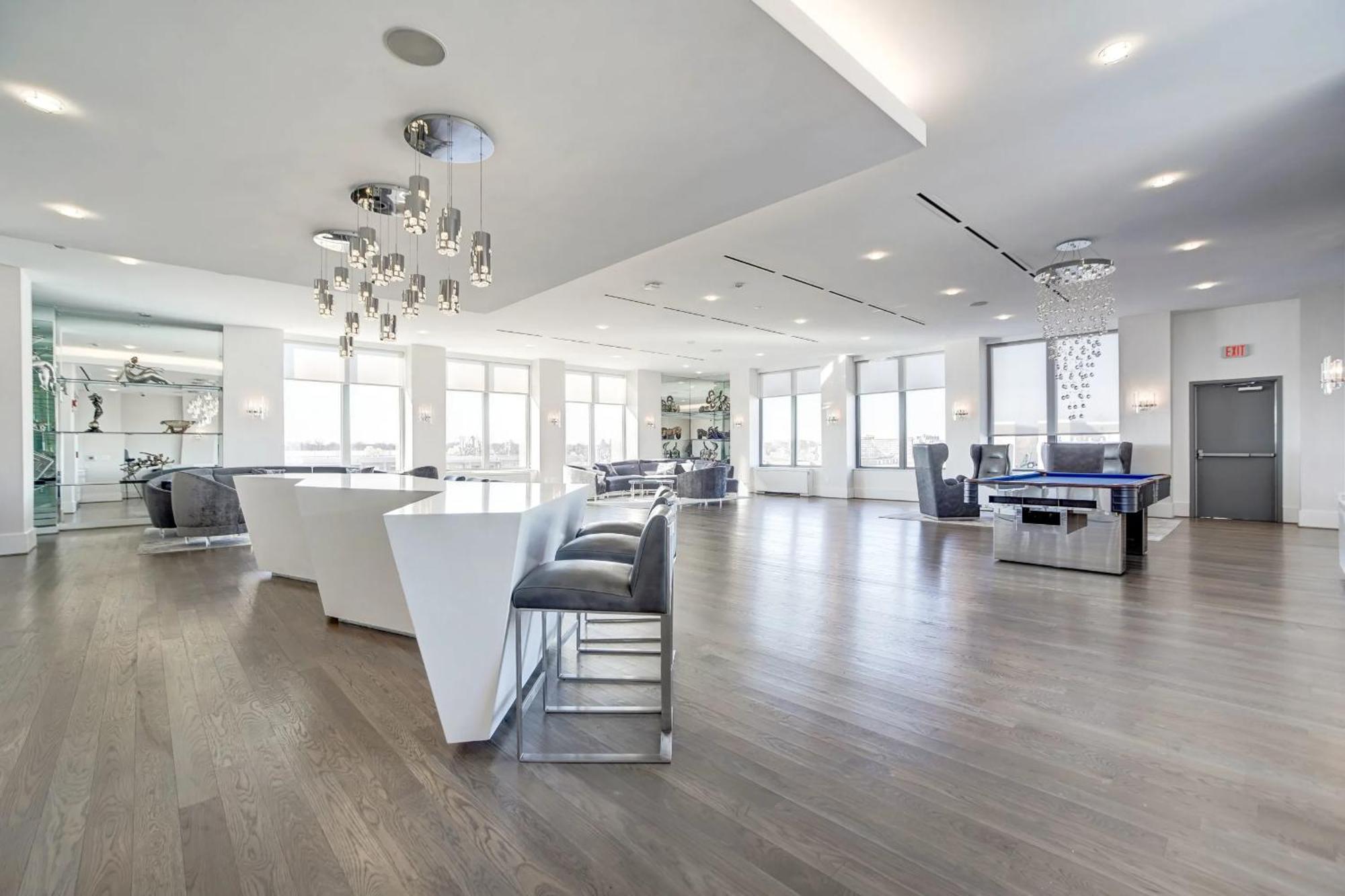 Spacious 2 Bedrooms Apt @Crystal City With Gym Arlington Eksteriør billede